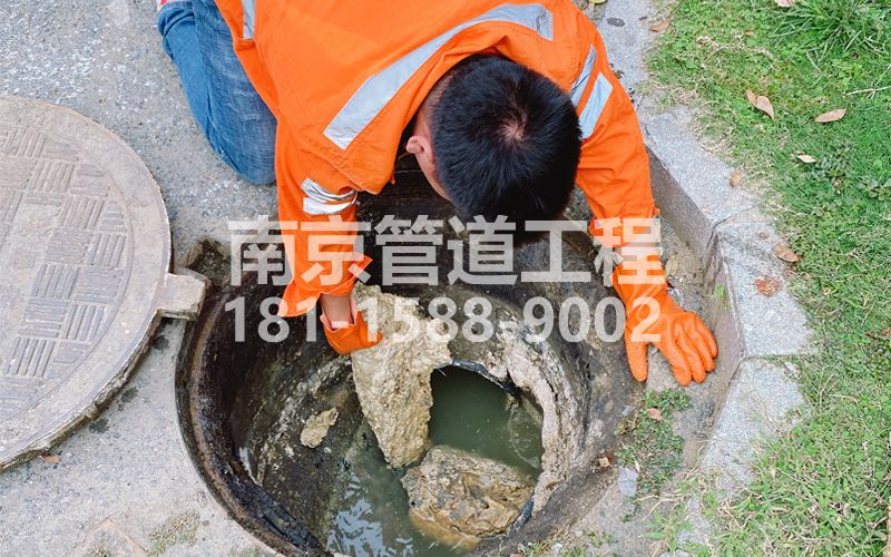 电瓷新村商场餐厅管道清洗