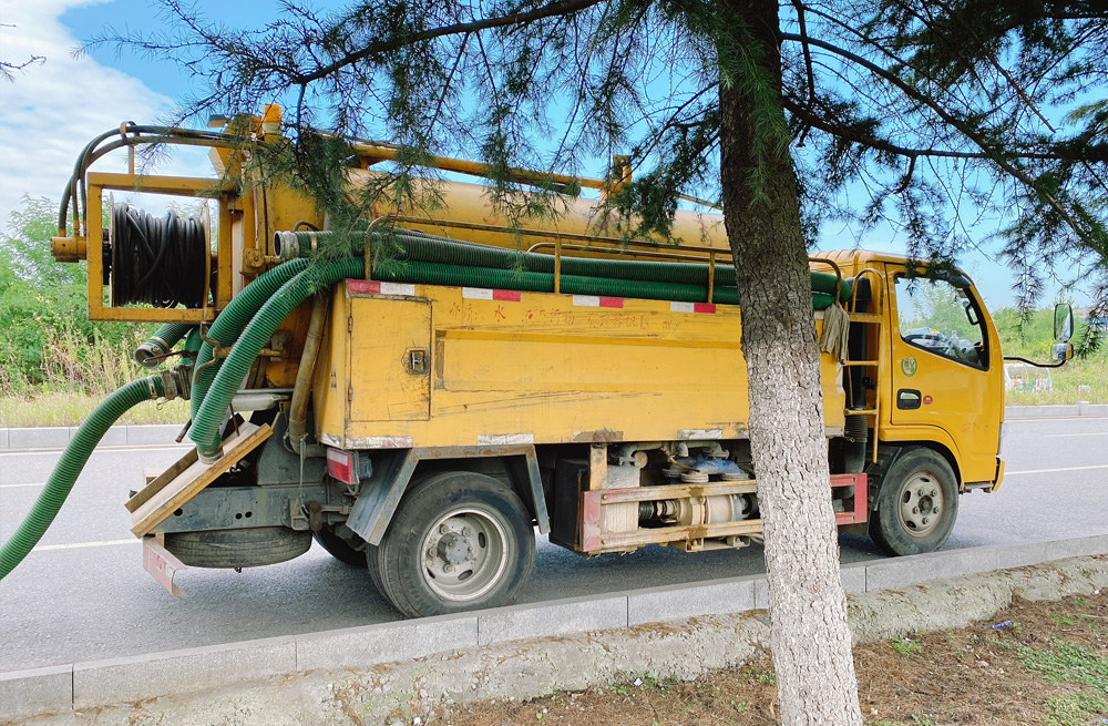 电瓷新村清洗抽粪车