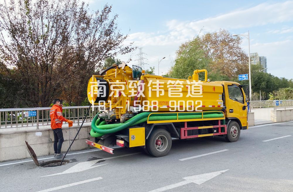 358电瓷新村园区管道疏通