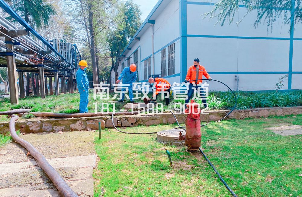 360电瓷新村石化工厂管道清洗